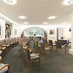 Waldhaus Hotel 5*