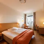 Waldhaus Hotel