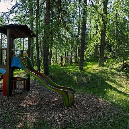 Hotel Waldhaus 5*