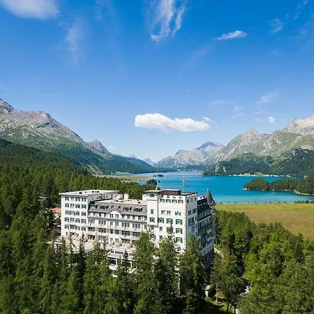 Hotel Waldhaus 5*